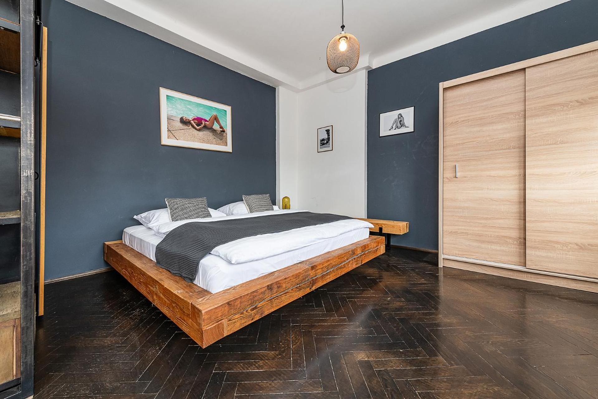 Apartment Floor Industrial With A River View